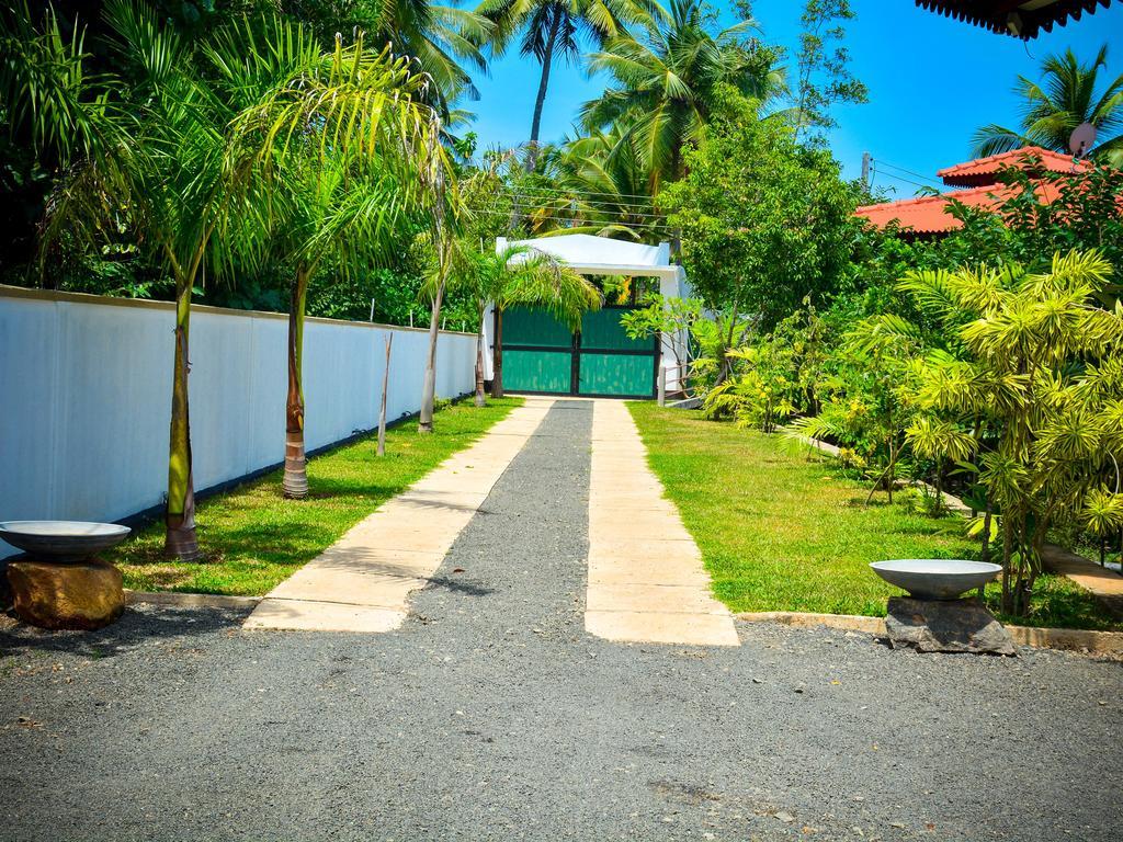 Mass Eco Cabana Yoga & Spa - Unawatuna Bed & Breakfast Exterior photo